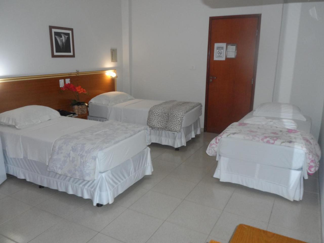 Nioja Hotel Itumbiara Exteriér fotografie